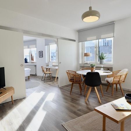 Boho Apartment: Netflix + Balcony + Bathtub Essen Extérieur photo