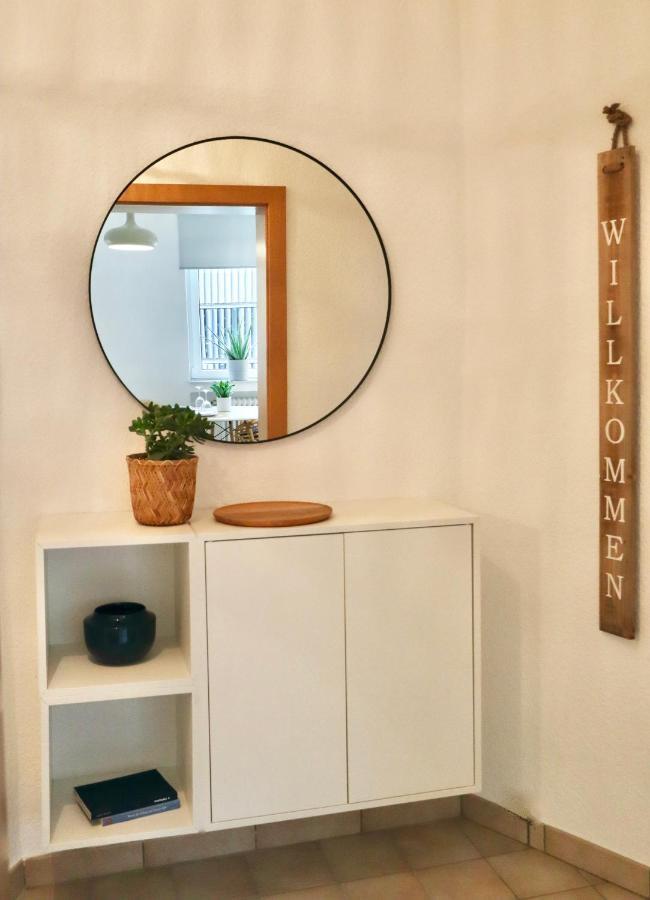 Boho Apartment: Netflix + Balcony + Bathtub Essen Extérieur photo