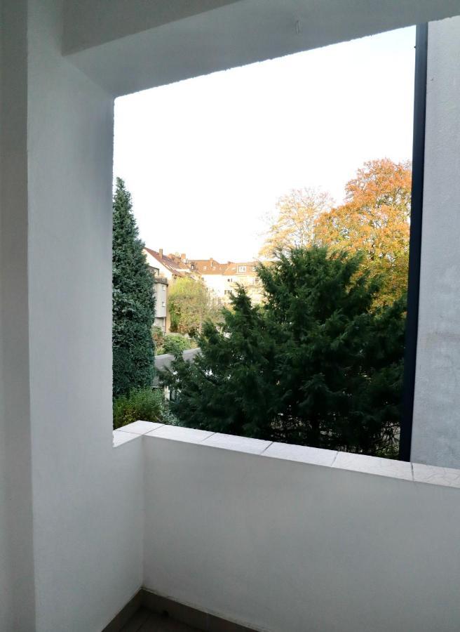 Boho Apartment: Netflix + Balcony + Bathtub Essen Extérieur photo